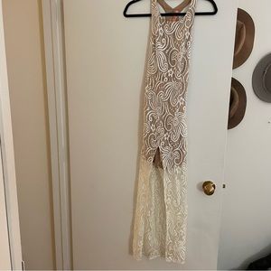 Maxi dress with slit